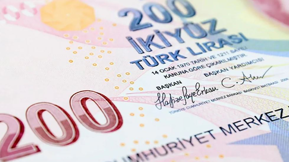 Yeni banknotlar bugün tedavüle çıkıyor..