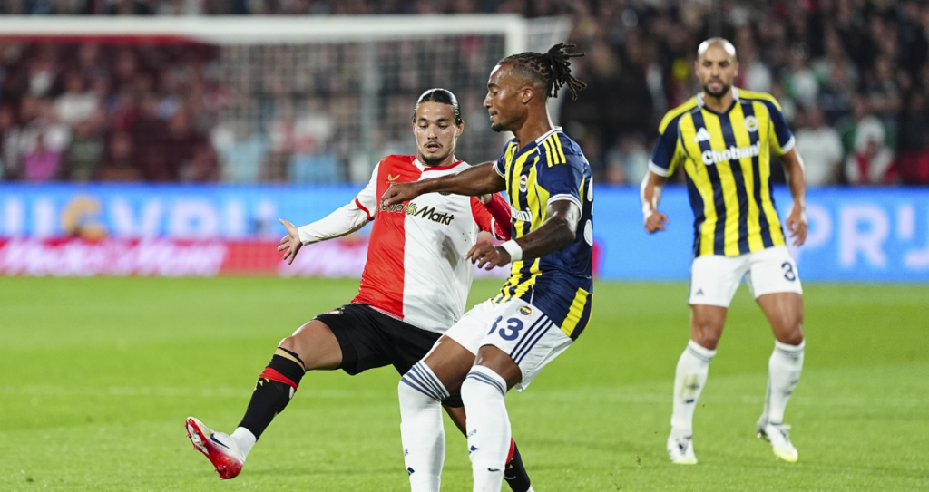 Fenerbahçe Hollanda'dan mağlubiyetle dönüyor 