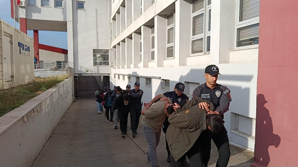 Kocaeli’de önce dolandırdılar, sonra özür dilediler!