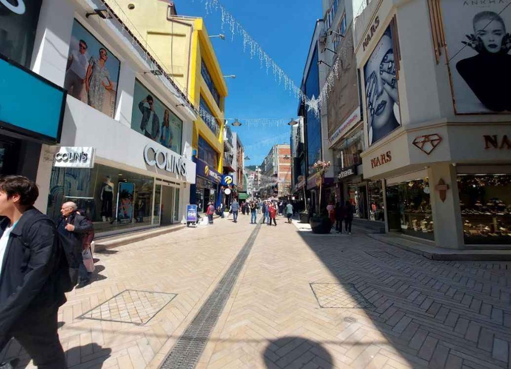 Çarşı pazar karışacak! İzmit’in göbeğinde 45 milyon TL!