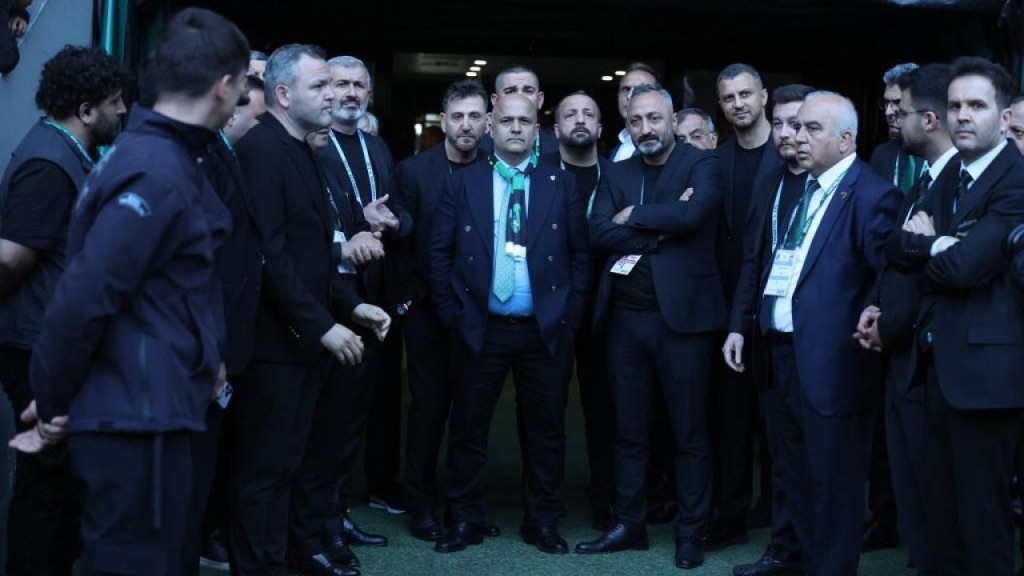 Selçuk İnan: "Bana değil, yönetime sorun" 