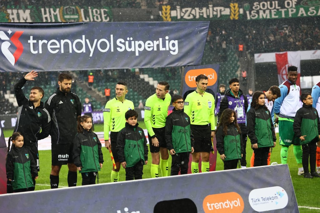 Trabzonspor maçlarında hakemler Başkan Hacıosmanoğlu’ndan mı çekiniyor? 