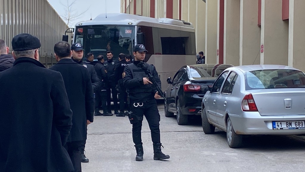 MESEM usulsüzlüğü davasında 3 tahliye 