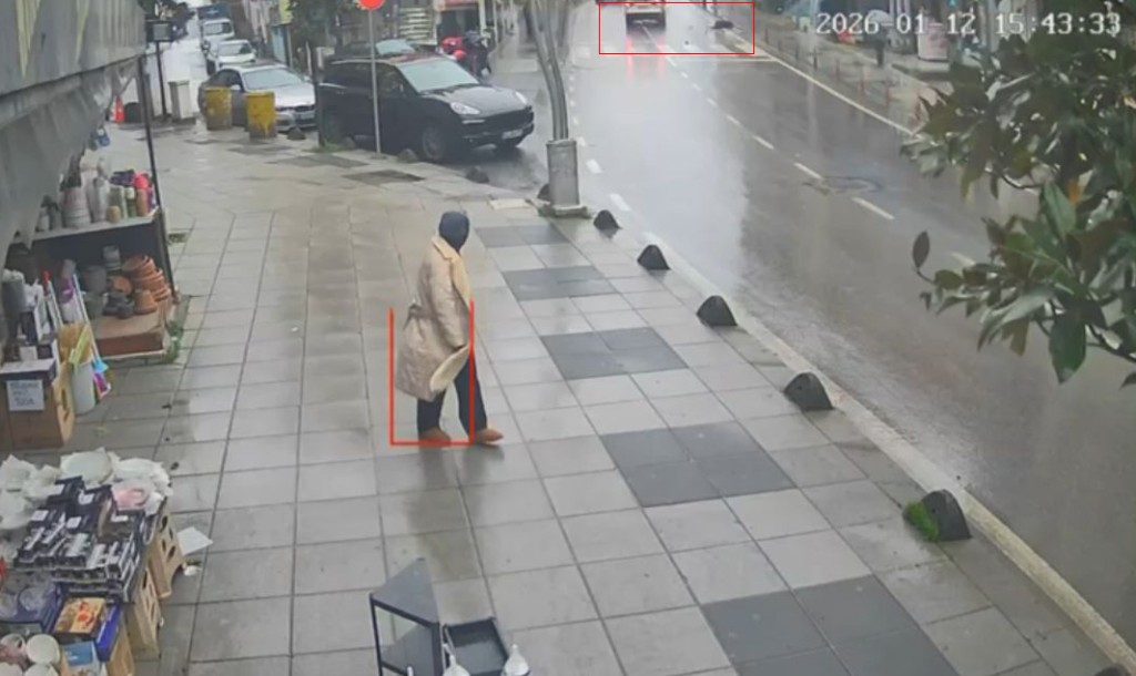 Kocaeli’de ekmek almaya çıktı, 7 gündür yoğun bakımda!