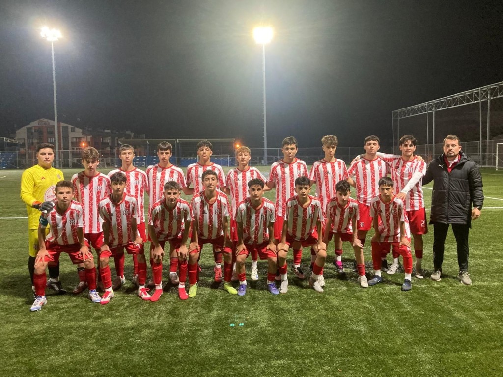 Tavşantepespor’un gençleri veda etti