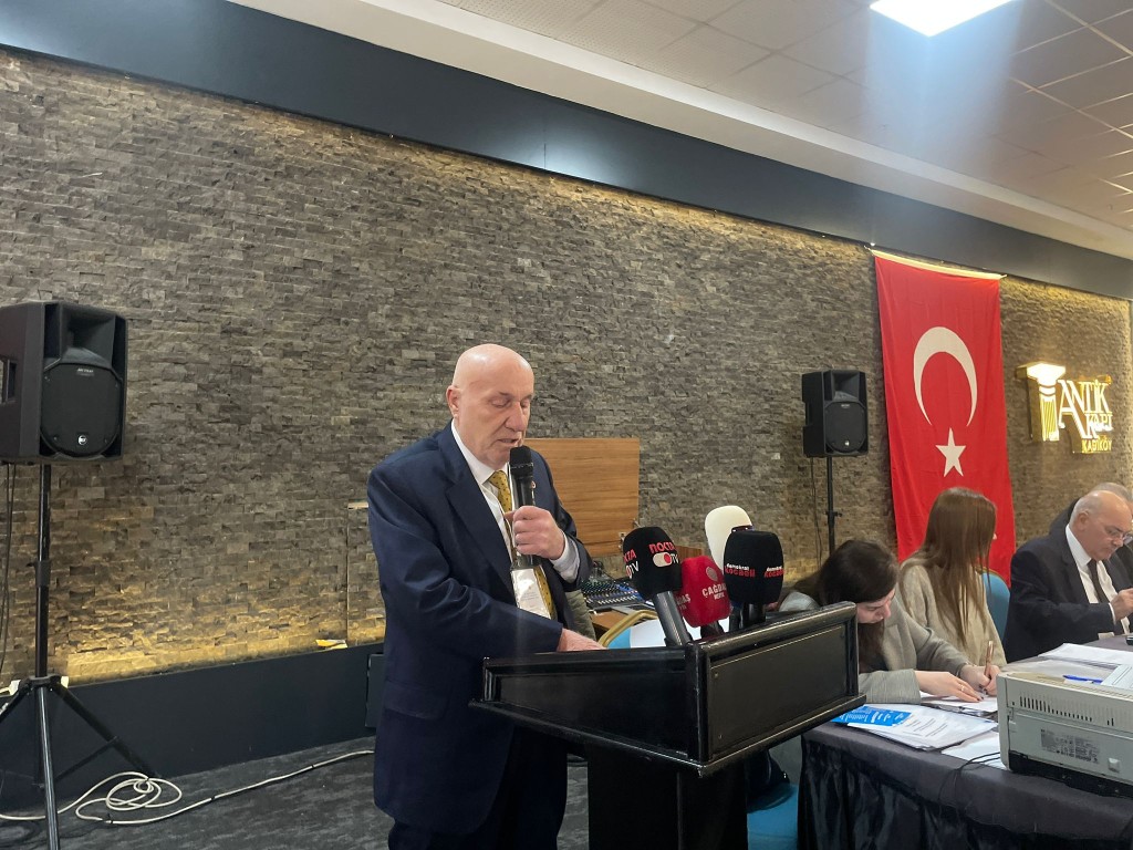 Kocaeli'de İlhan Haftacı yeniden seçildi! 