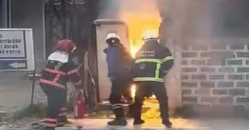 Komşuda korkutan yangın! Trafo patladı 