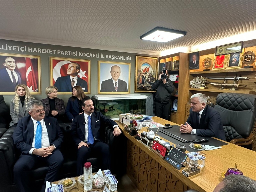 Kürşad Zorlu’dan Tuncay Batı’ya ziyaret