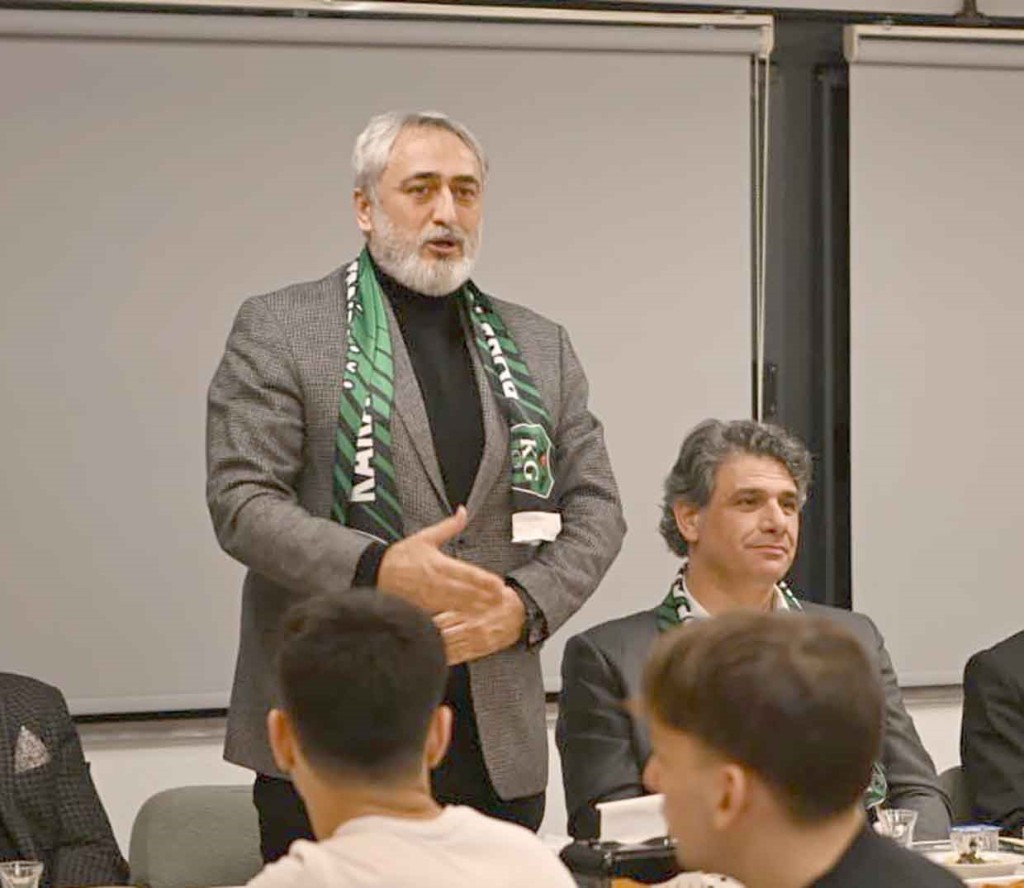 Murat Aydın: Kartepe’de sporda güzel işler oluyor