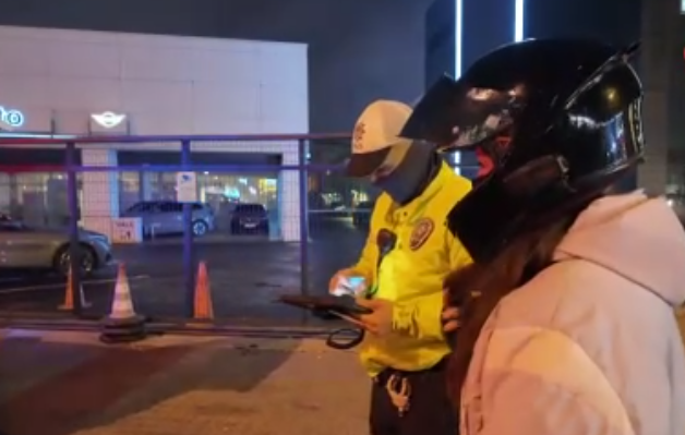 Ehliyetini açmadan hayatının şokunu yaşadı!