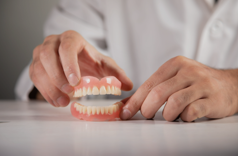 12 AYLIK DİŞ PROTEZ HİZMET ALIMI