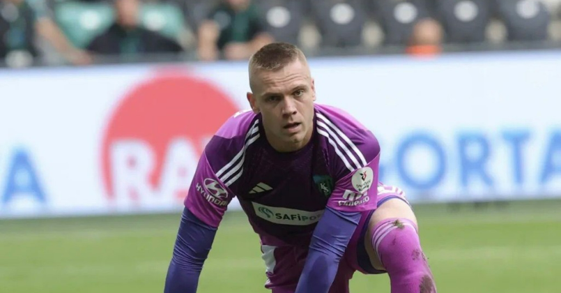 Jovanovic ülkesine gitti! 