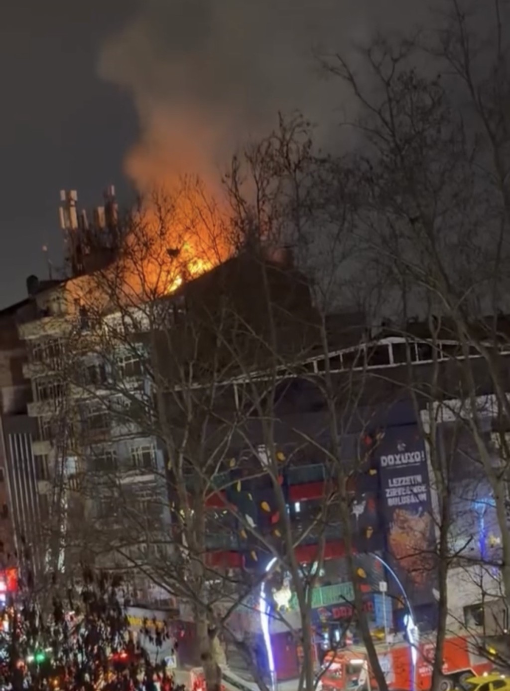 Kocaeli'de korkutan yangın!