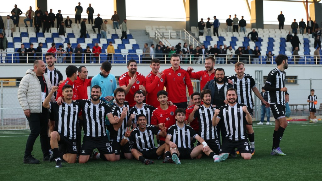 Şampiyon Alikahyaspor