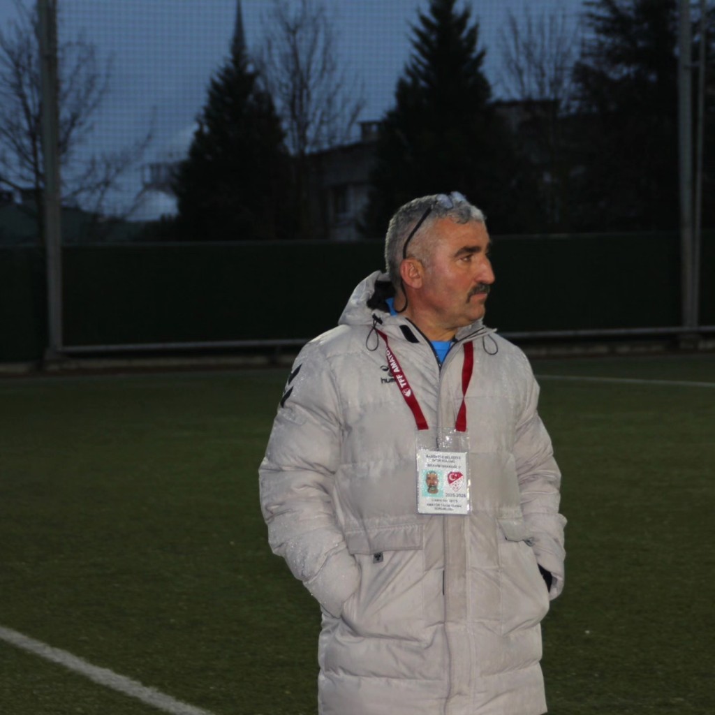 Antrenmanı velilere yaptırdığı için gönderdik