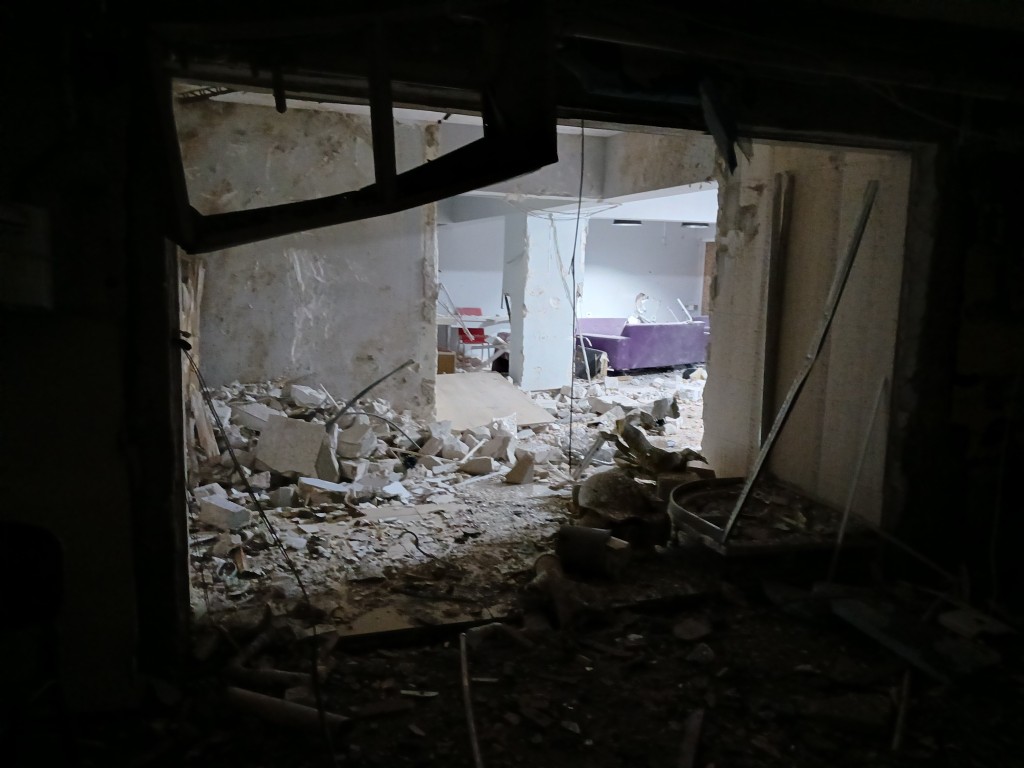 Kız yurdunda korkutan patlama!