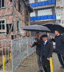 Gölcük'te yeni Hükümet Konağı hizmete girdi