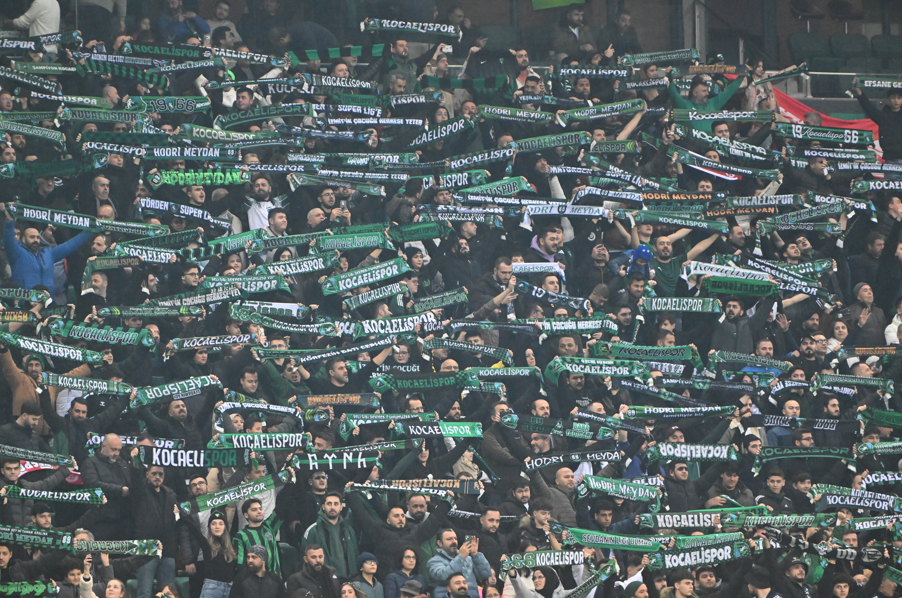 Kocaelispor taraftarları tarih yazdı 