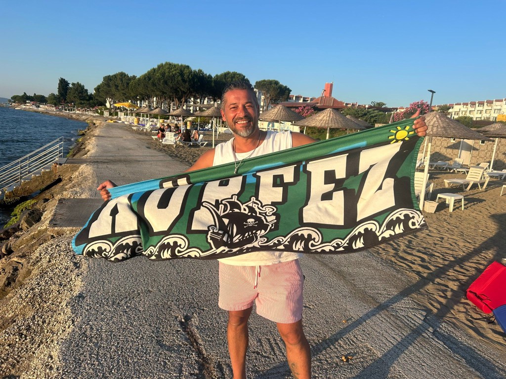 İzmitli ünlü oyuncunun Kocaelispor aşkı!