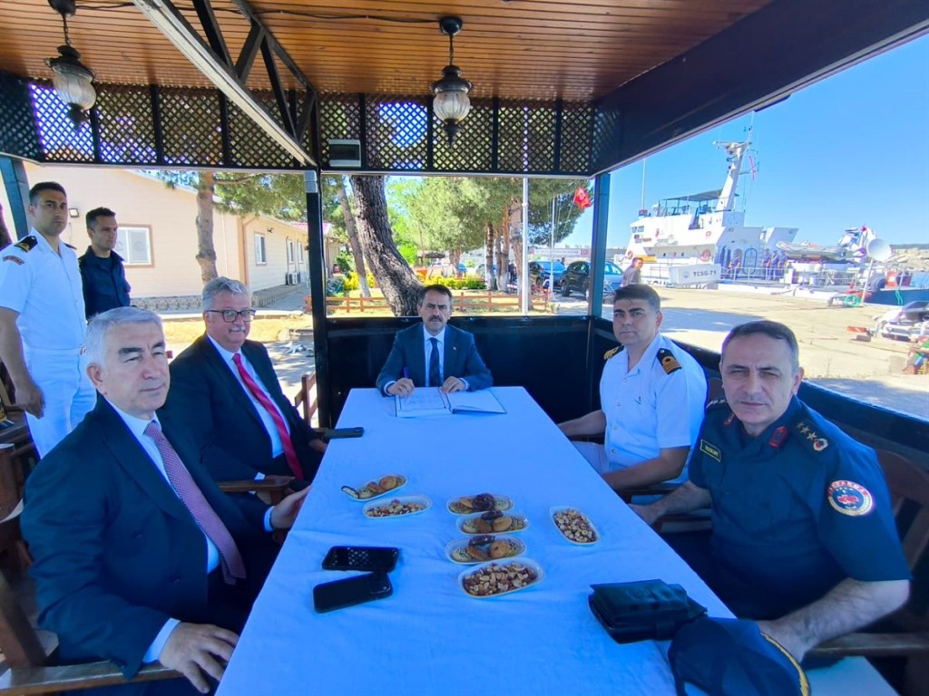 Sahil Güvenlik Komutanlığı’na ziyaret
