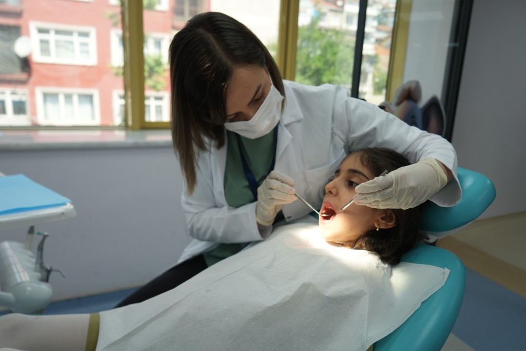 Çocukların diş sağlığı okul başarısını etkileyebilir