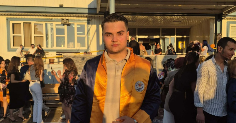 Kağıtspor’un eski basketbolcusu Yağız mezun oldu