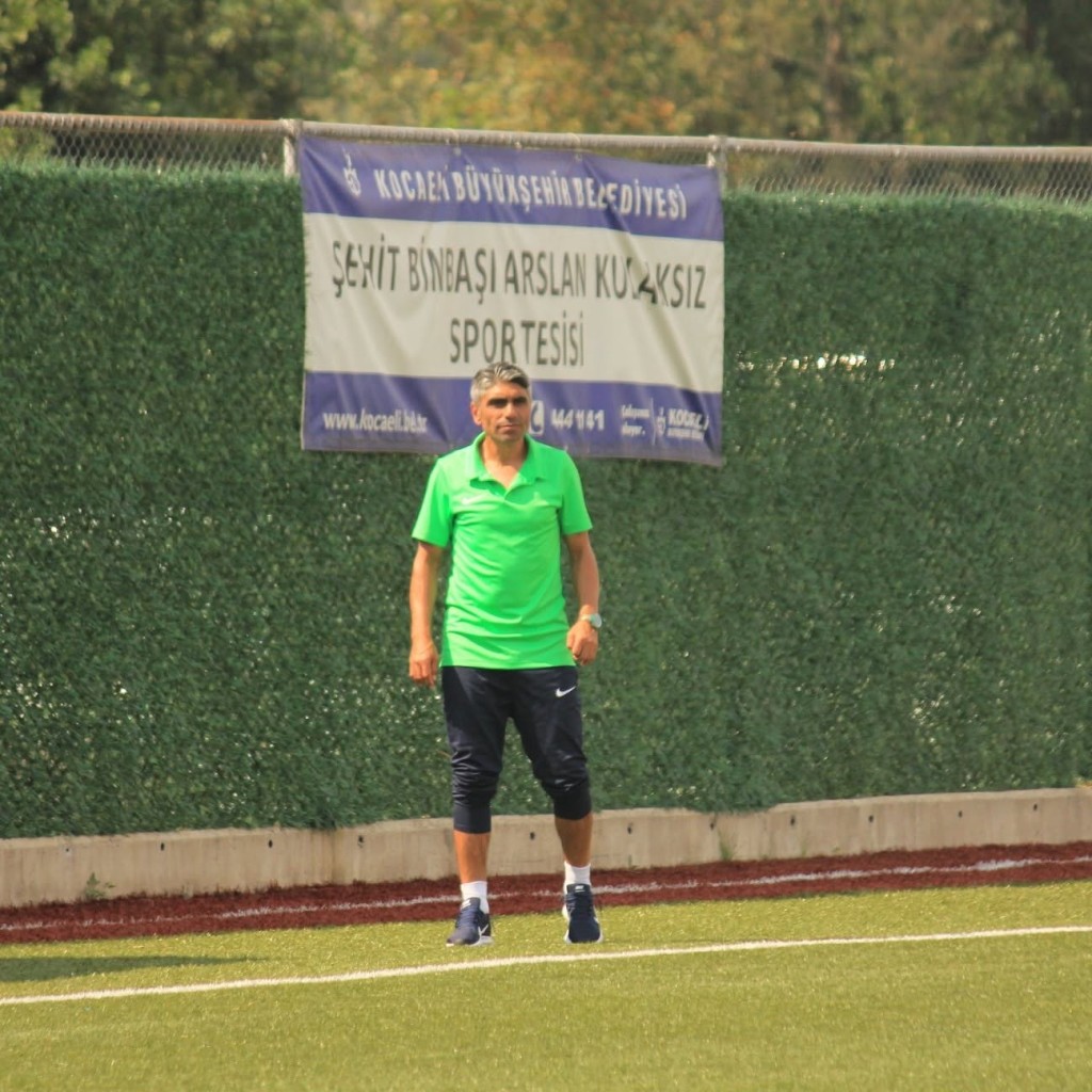 Hereke Yıldızspor Fahri Denli ile devam