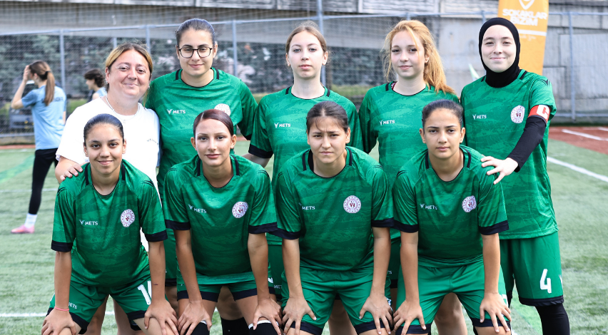 Bizim kızlar FARKLI başladı! “10-3”