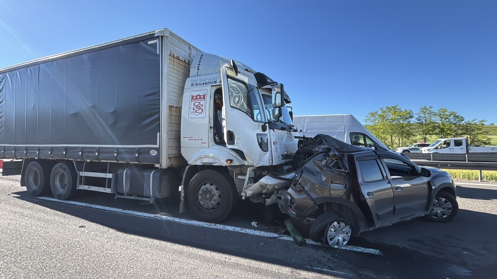 TEM Otoyolu'nda trafik durdu!