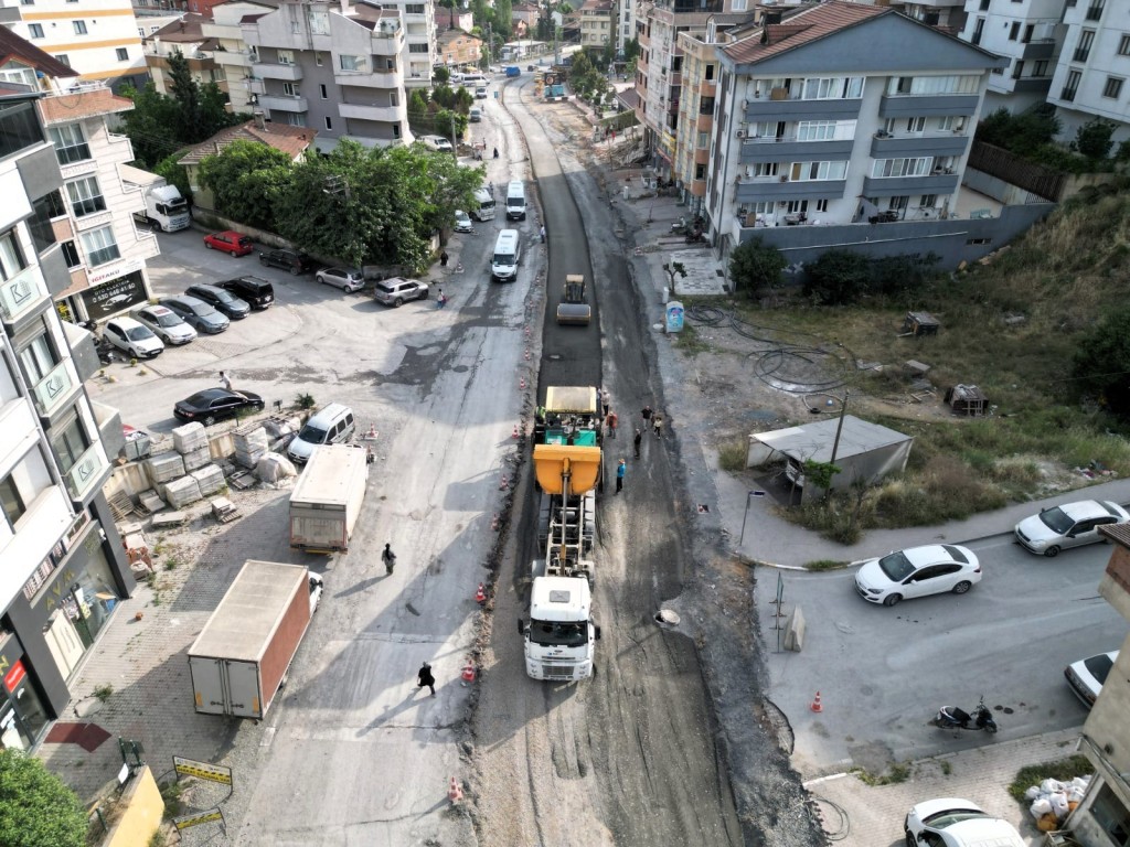 Kocaeli'deki o cadde yenileniyor
