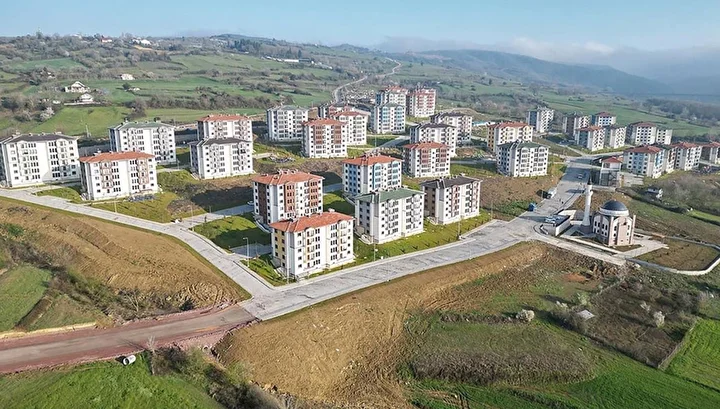 Kurasız 20 bin TOKİ konutları ne zaman teslim edilecek?