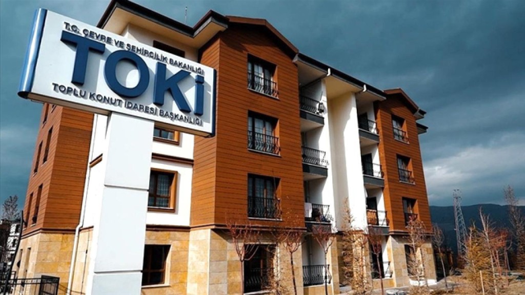 72 ay vade ile satışa sunulacak! TOKİ'den yeni konut kampanyası: Kimler başvuru yapabilecek, işte tüm şartlar 