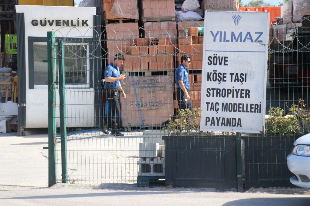 Yapı malzemeleri firmasında asansör kazası: 6 yaralı