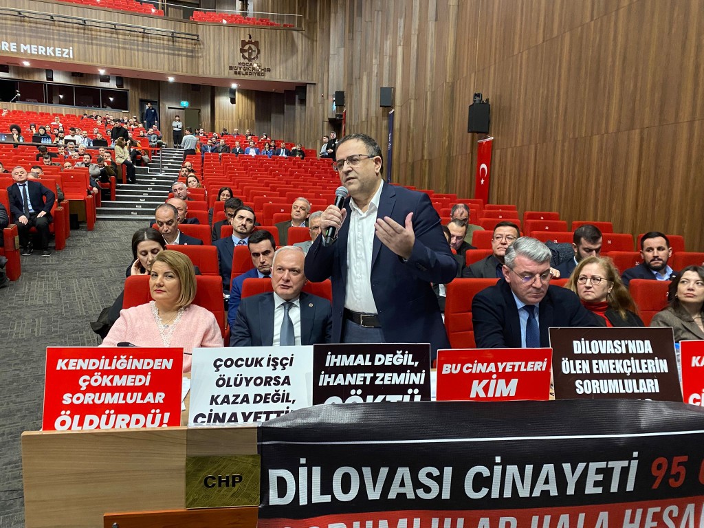 Kocaeli heyeti Özgür Özel'e gidiyor