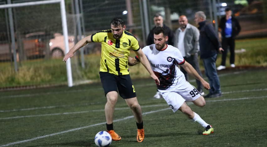 Gölcük’te gol yağmuru