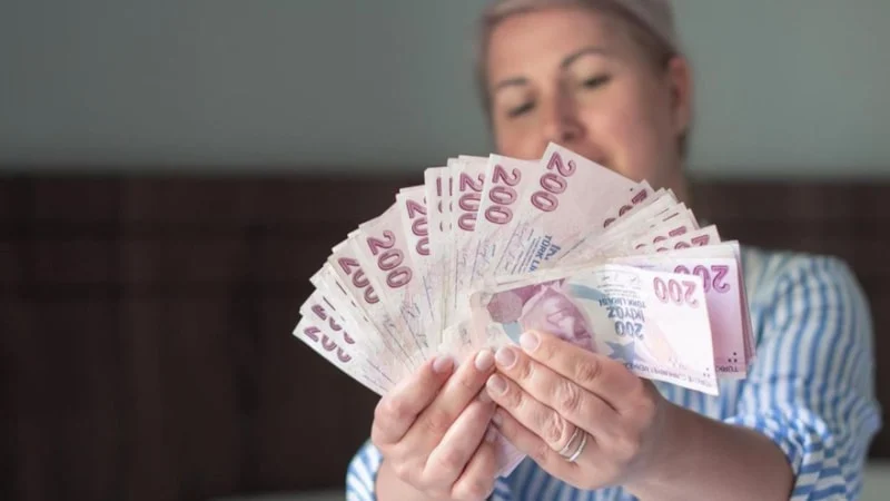 Annelere 6 yıl erken emeklilik yolu