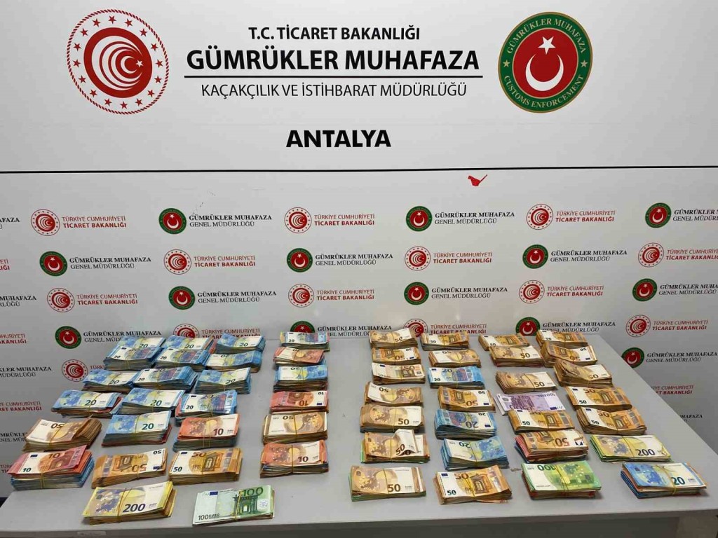 Bu paralar bebek bezinden çıktı!