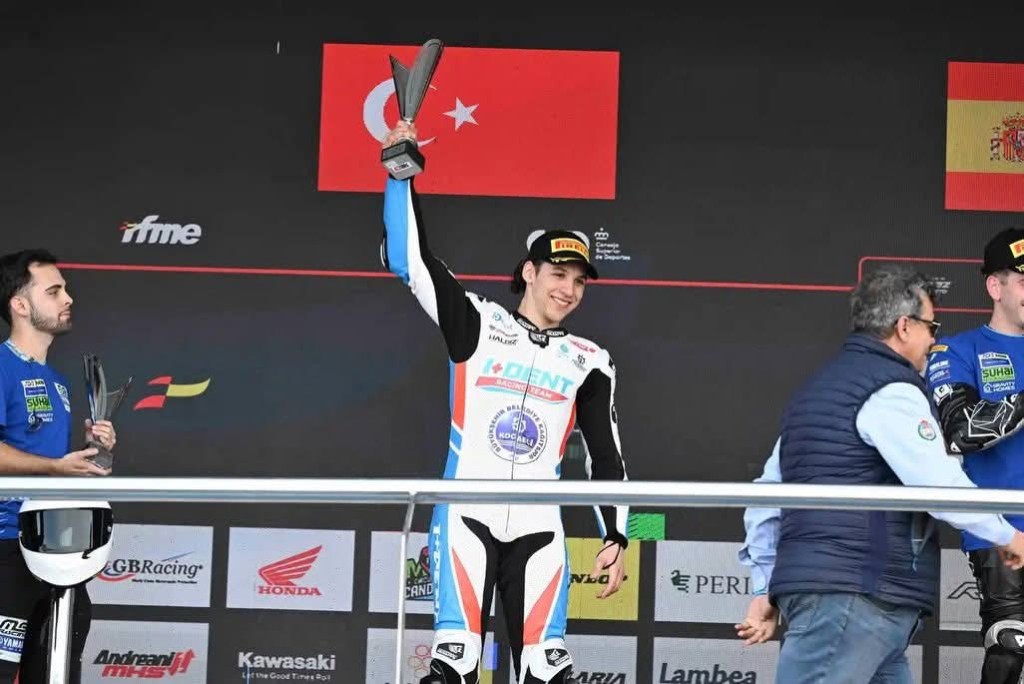 İzmitli sporcu İspanya'da şampiyon oldu!