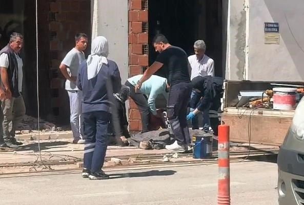 İnşaattan düşen işçi hayatını kaybetti