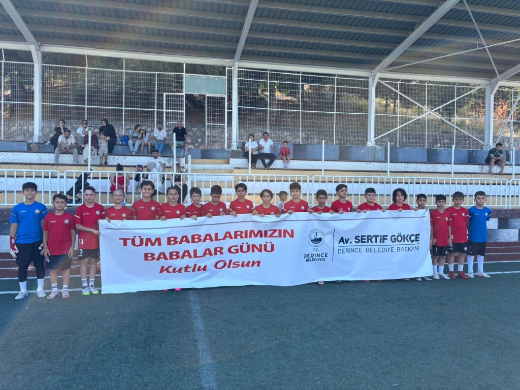 Derincesporlu minikler babalarını unutmadı!
