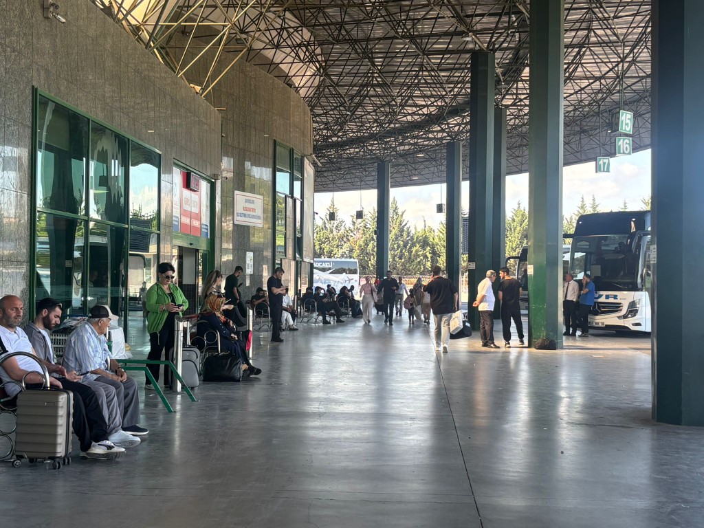 İzmitliler tatile erken başladı!