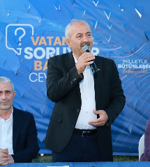 Gebze’de vatandaşlar sorularını doğrudan başkana iletti