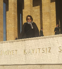 Semra Turcan'ın acı günü 