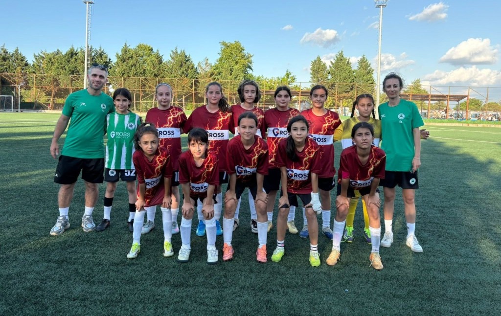 Baçspor’un kızları şampiyon!