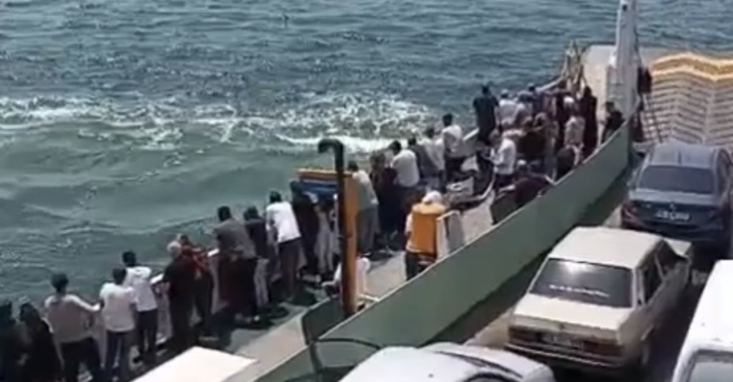 Kocaeli'de ilginç anlar! Gözünü kırpmadan denize atladı!