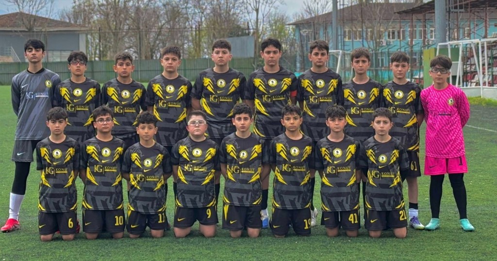 Bekirderespor lideri takipte