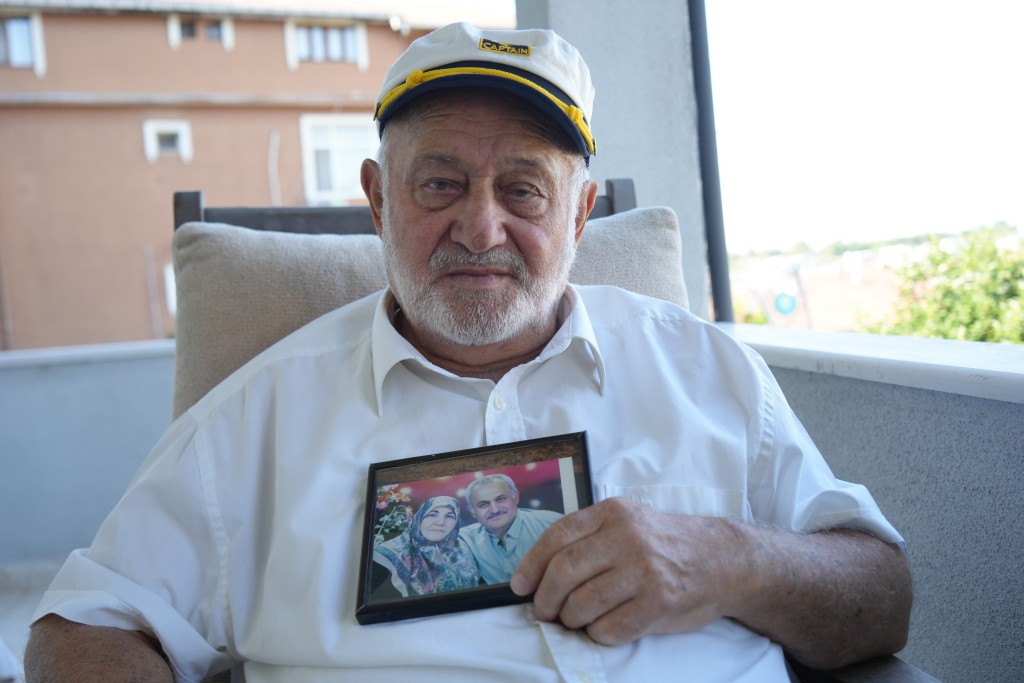 54 yıllık aşkının ardından "Mecnun" oldu