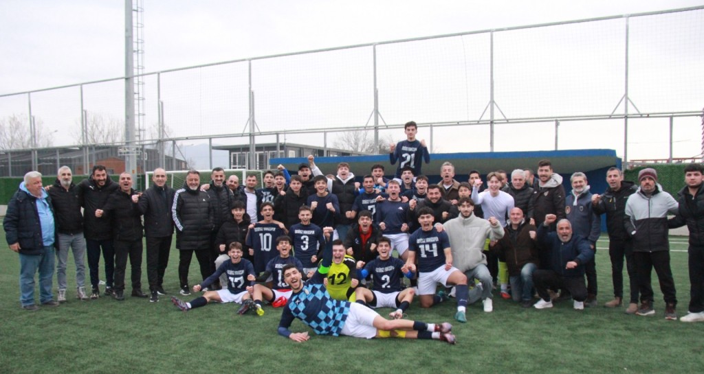 Derince Yavuzspor 7 kupa birden alacak! 
