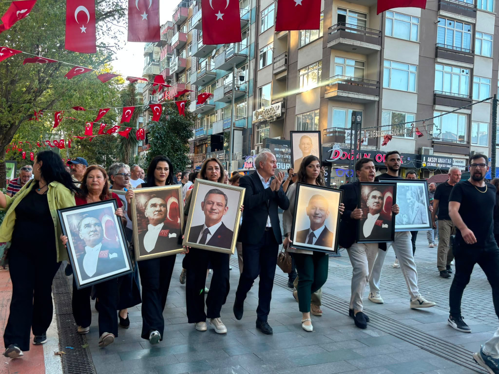 CHP’den istifa edip, yürüdüler!