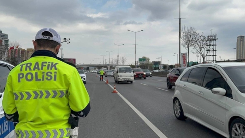Yarın bu yollar trafiğe kapanıyor! 